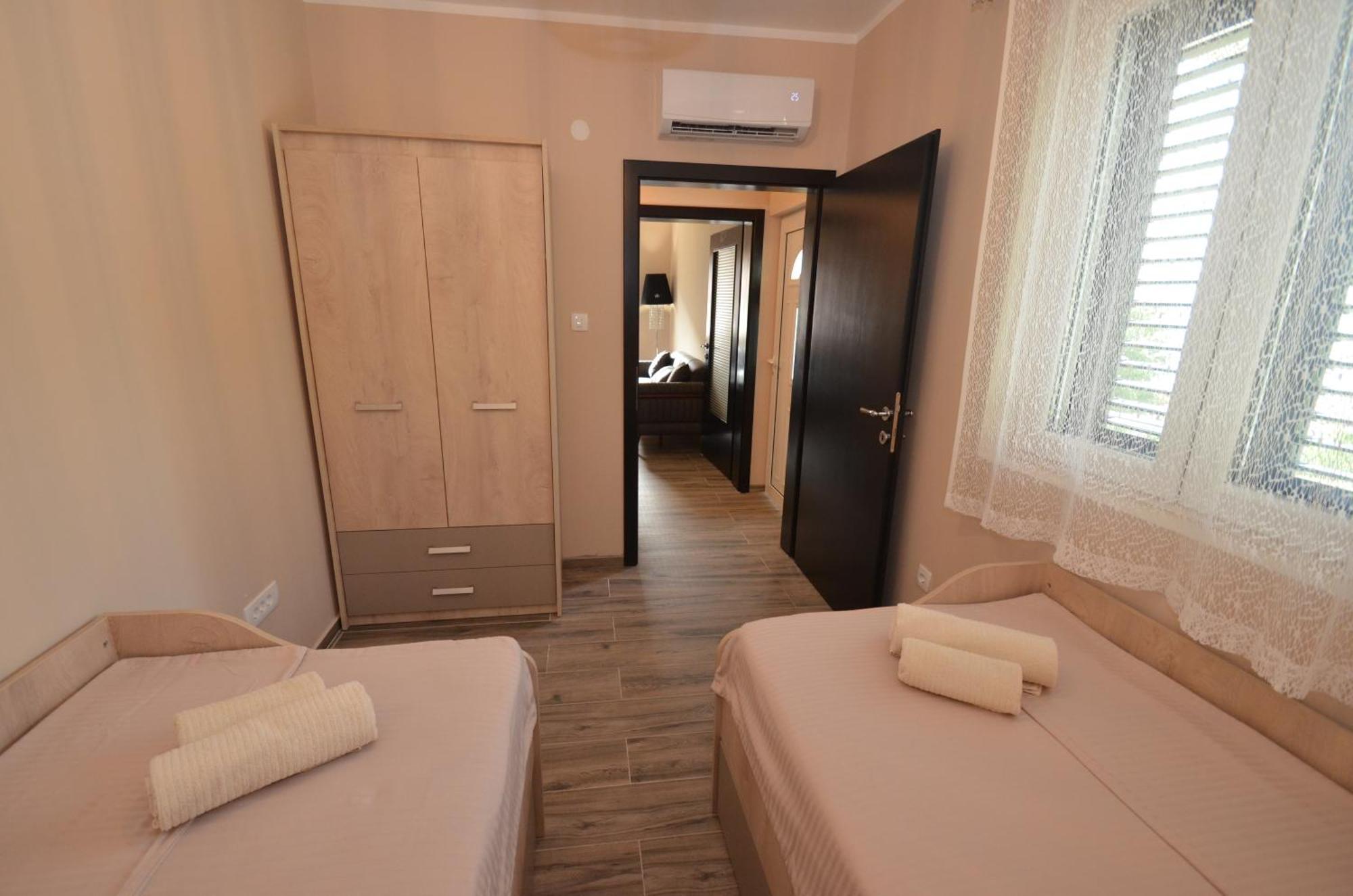 Apartments Orizzonte With Beautiful View Of The Bay Kotor Exterior photo