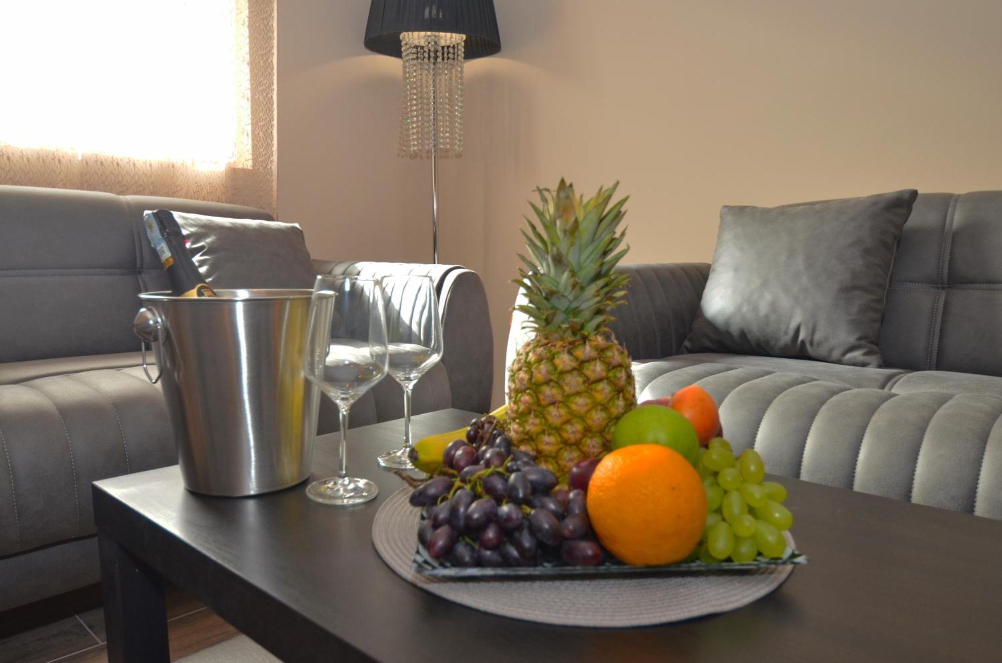 Apartments Orizzonte With Beautiful View Of The Bay Kotor Exterior photo