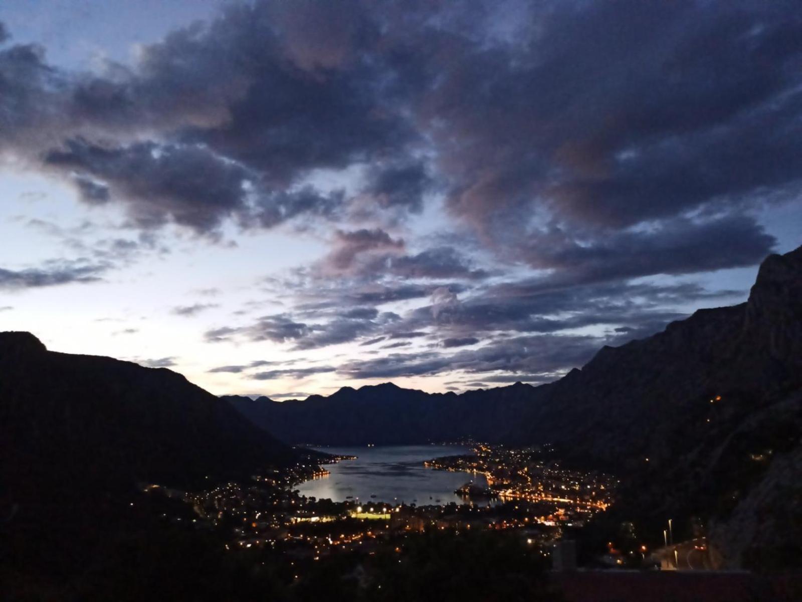Apartments Orizzonte With Beautiful View Of The Bay Kotor Exterior photo